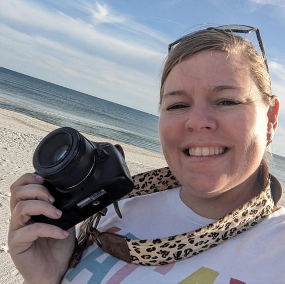 Meet your Posher, Harmony - Picture 1 of 1